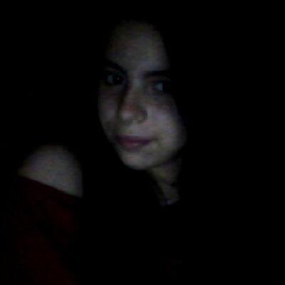 Hi guys im mariem im from tunisia and i lova demi lovato and one direction very much