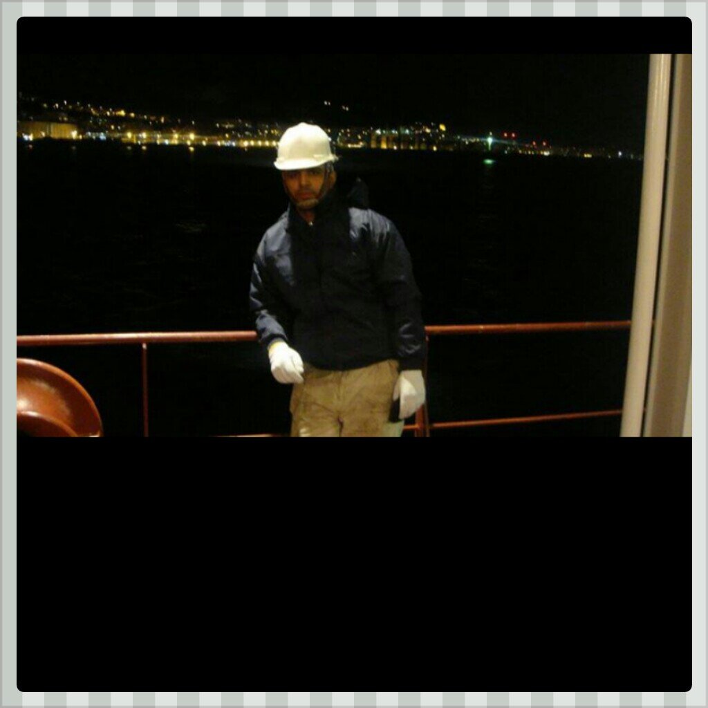 marine engineer ... love adventure ....