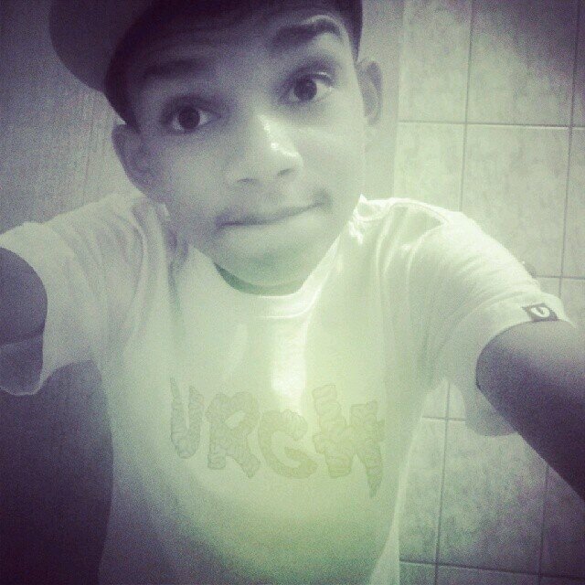 gusjanuario1's profile picture. 13 anos , boylieber , boyarianator , demi lovato miley 33