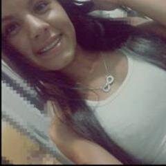 Eu voou  atrás doo que me faz Feliiz e o restto que se Foda.!*-