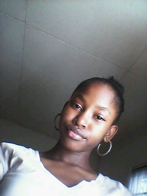 SDebies's profile picture. {just me}*