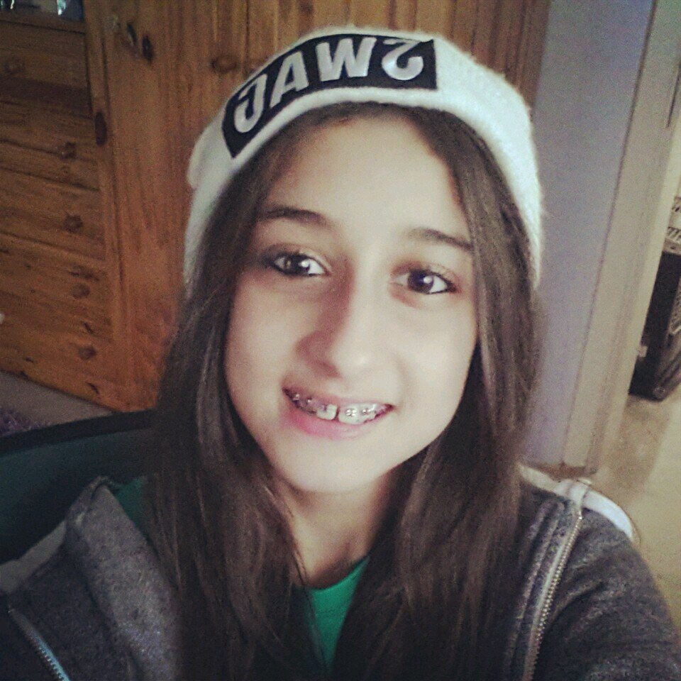 CrankyBluePippa's profile picture. Im a girl gamer who loves posting videos on youtube enjy hoes ;3