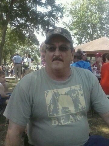 Fan of the Razorbacks, Senior Technical Instructor with FSN, Loves Sports, They call me Grandpa Grump