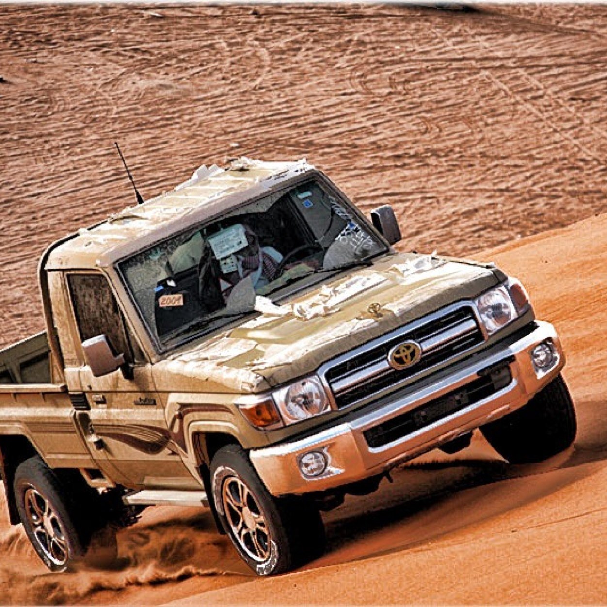 Slooooh9's profile picture. 