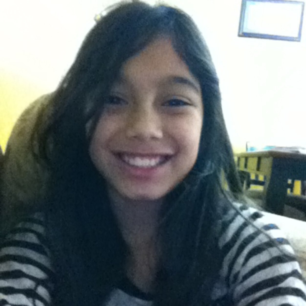 Mexican Belieber✋❤Speaking english and spanish.I love @justinbieber.Followed by @carlyraejepsen,missing justinbelieveee:)