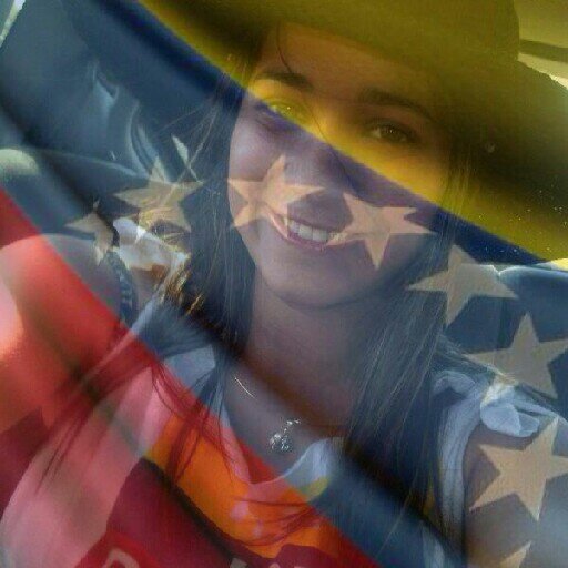 Larita1093's profile picture. Promo LXXIV de Médicos Cirujanos