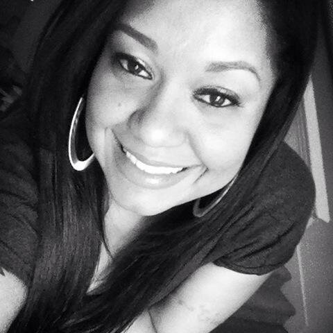 ericaluxy's profile picture. 