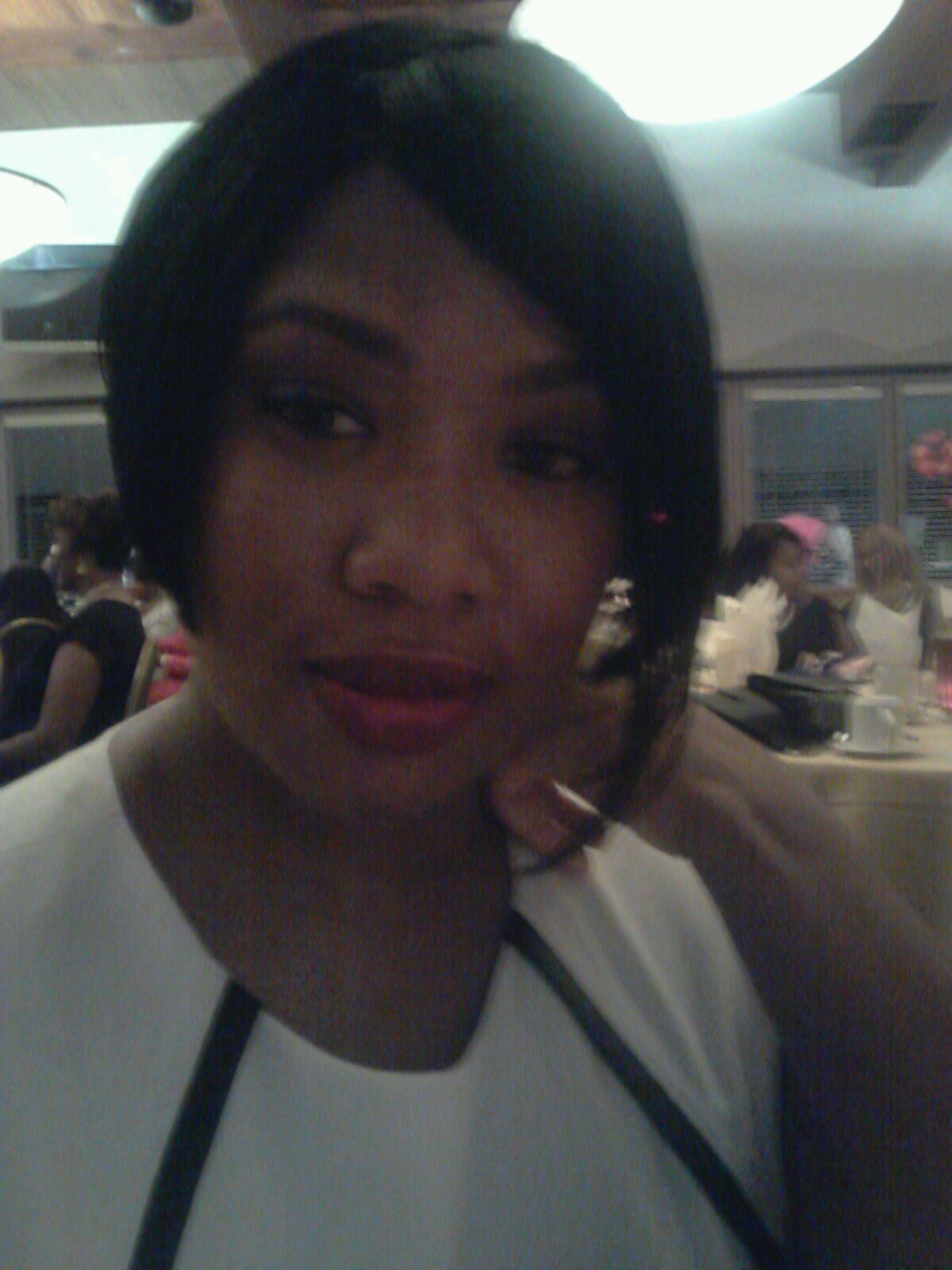 21 & Living . Life is what you make it . Live . Love & Laugh.