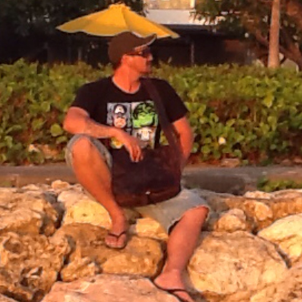 BushHanlen's profile picture. Living the quiet simple humble life out in the sticks!