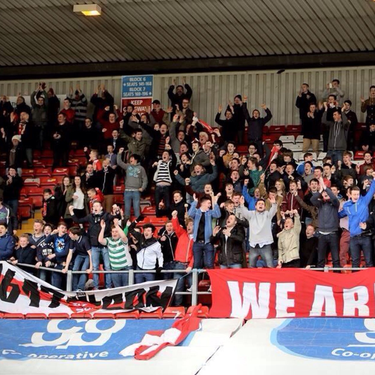 LincolnCityFootballClub!❤️
Lincolnshire~Market Rasen! 
17!