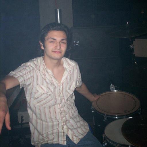 músico, traductor, inmigrante en NewYork