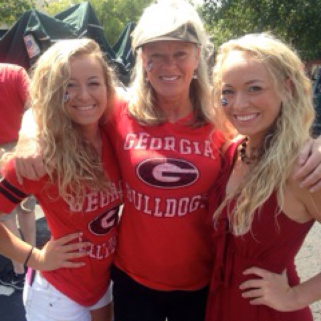 sblack7207's profile picture. Love my family and my job ~ very fortunate lady!