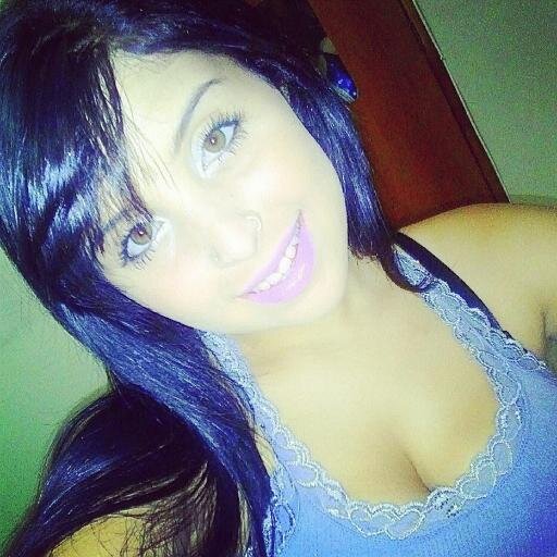 Brunnavieera's profile picture. Você ja percebeu que toda vez que te vejo , eu perco o chão....♪♪♪