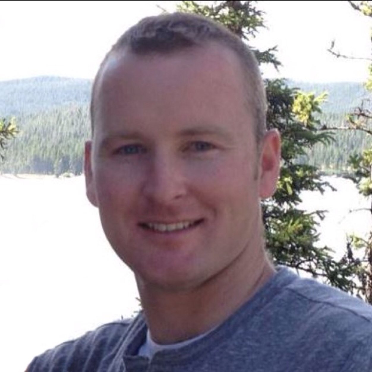 SuperHeroFaker's profile picture. 