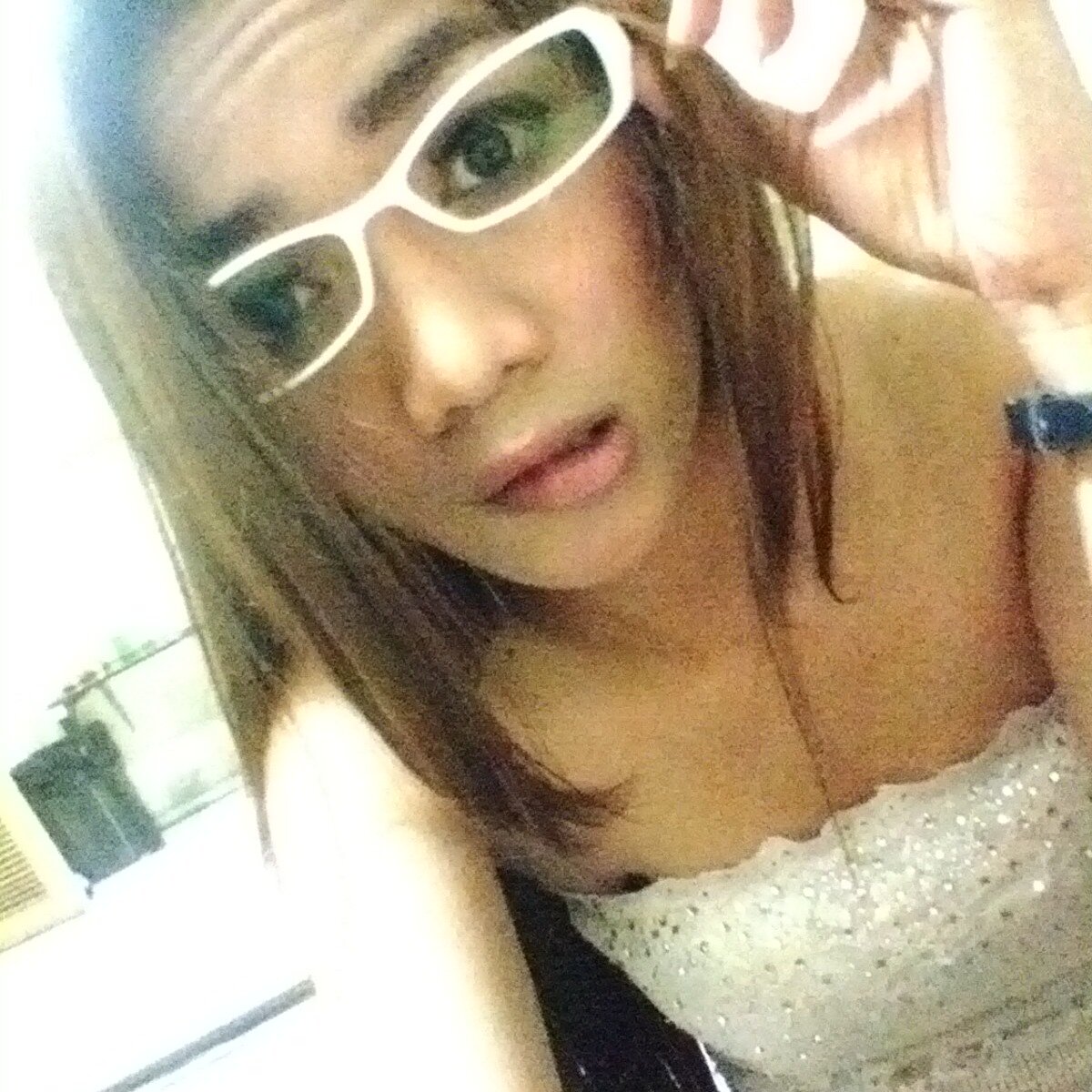 Jk cinta yg kau anggap adlh ksetiaan,maka aqu bs mnjdi lbh setia
Namun jk cinta itu kau anggap sbuah GAME,Qta mulai dgn caraku :) 
DEAL ;)