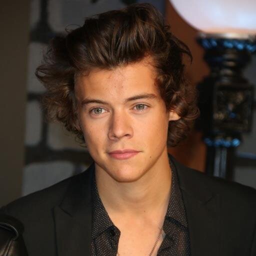 Hi! I'm Morgan! I write fanfiction http://t.co/0TcHLJienD and I love Australia!