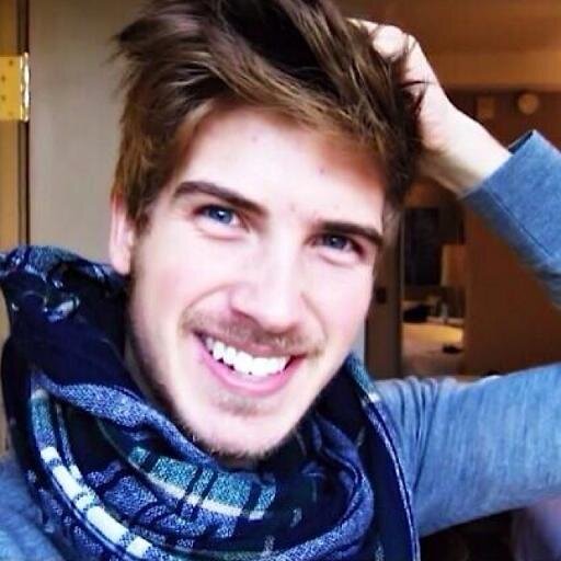 if you have any vine ideas let me know and i'll follow you and you can dm me!