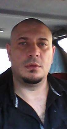 Zeljko Stanojevic, hebreista, teolog, duhovni savetnik i direktor Akademije za estetiku i kozmetologiju, sta da se radi :)
