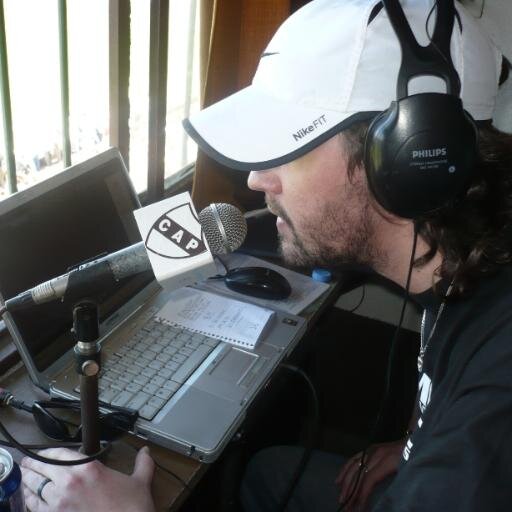 Exjefe de prensa y voz del estadio del Club Atlético Platense. Hoy viviendo en la ciudad de Cuenca, Ecuador 🇪🇨. Co-autor del libro “A pesar de los años”