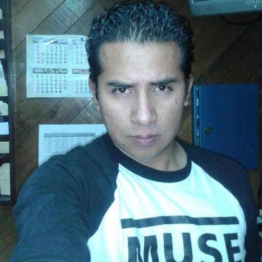 La vida es similar a la caguama, es amarga, te da felicidad, te pone triste pero lo mas importante es disfrutarla