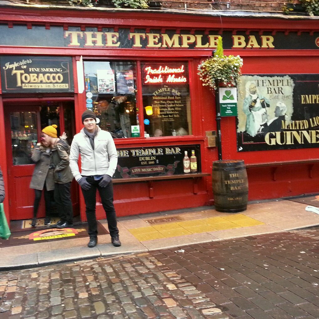 EduardQuadros1's profile picture. Venezuelan