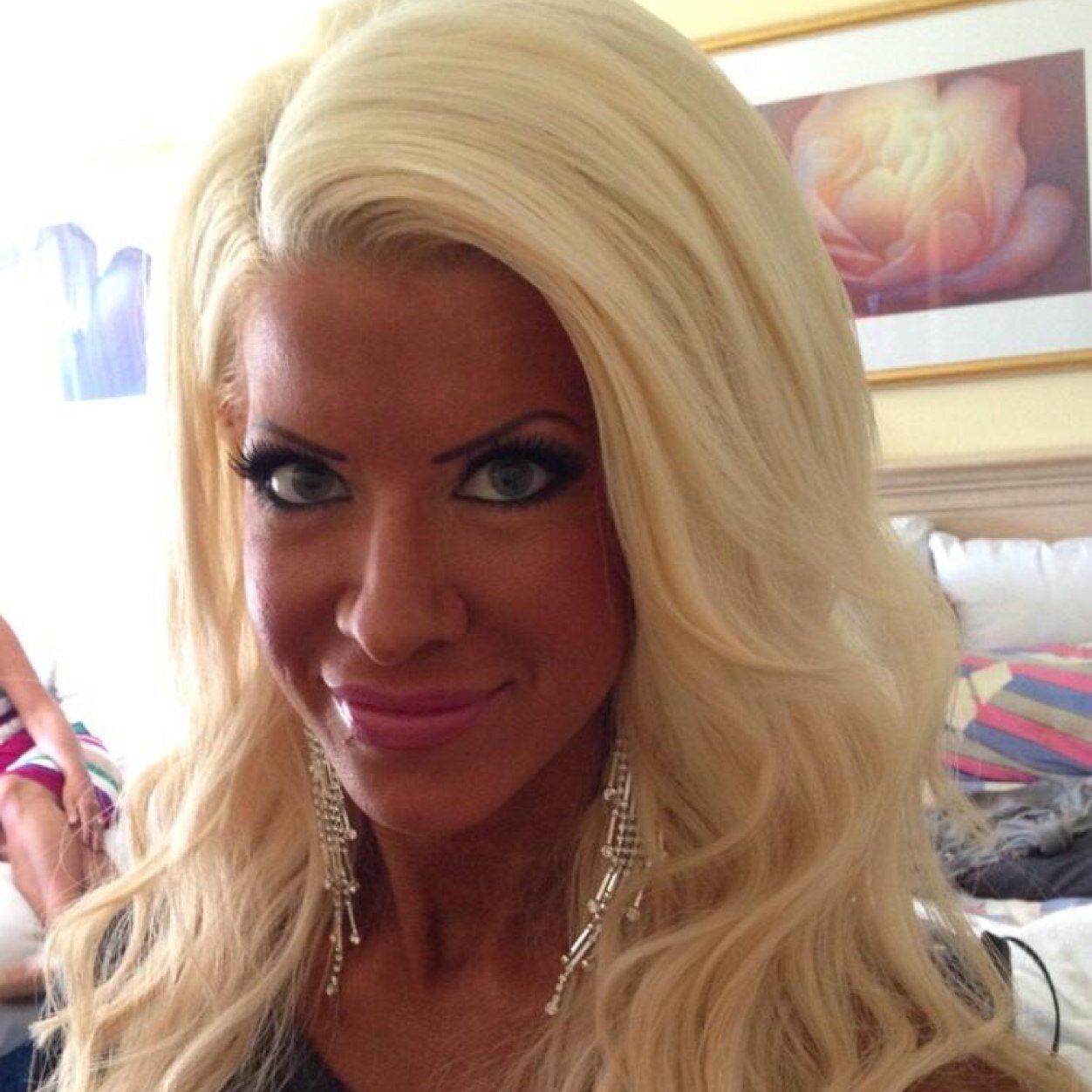 AngelinaLoveRP2's profile picture. Engaged 6x knockout champ 1/2 of The Beautiful People with @XOPerfectVelvet tna knockout Loves my beautiful daughter Lauren Angel Reigns