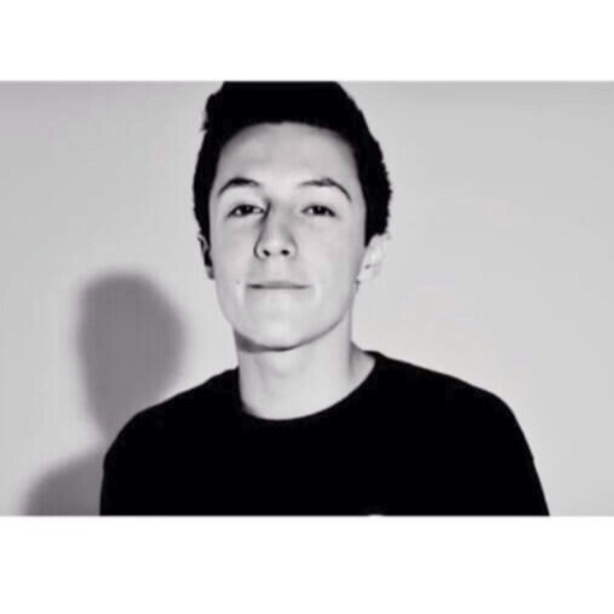 I JUST GAVE YOU A FREE FOLLOW SO FOLLOW @infinity_sophia