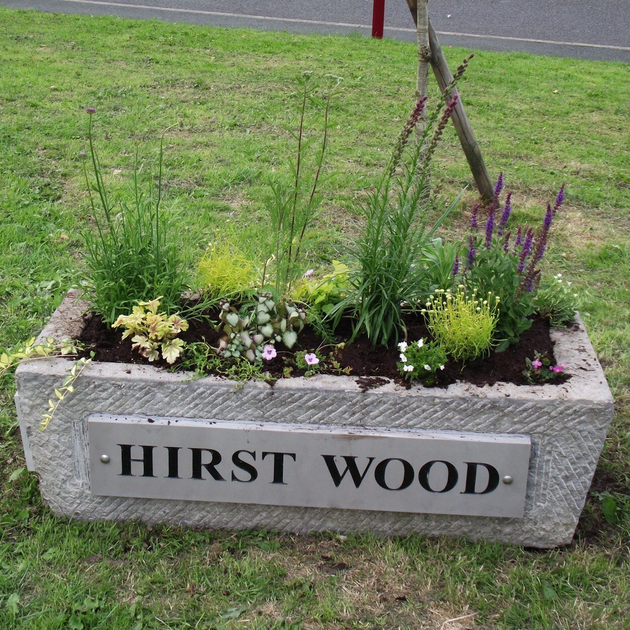 Hirst Wood Regeneration CIC - working to make HW an even better place to live. Meet first Wednesday of each month at Salts Sports Club 7.00. All welcome