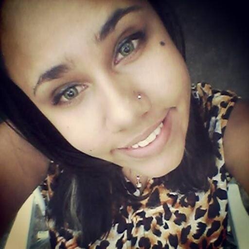 @9nhatumeseduz_ @AmantedoBatman_ @vemmesegui  @N014D4_  @lovefranzinha amo essas louka ..
