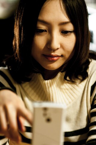 携帯依存です、誰か絡んでクダサイね
