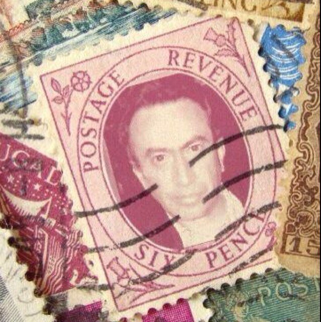 La mia presenza ? Unicamente per condividere le mie preferenze, esperienze e interessi con nuove e vecchie conoscenze.☺