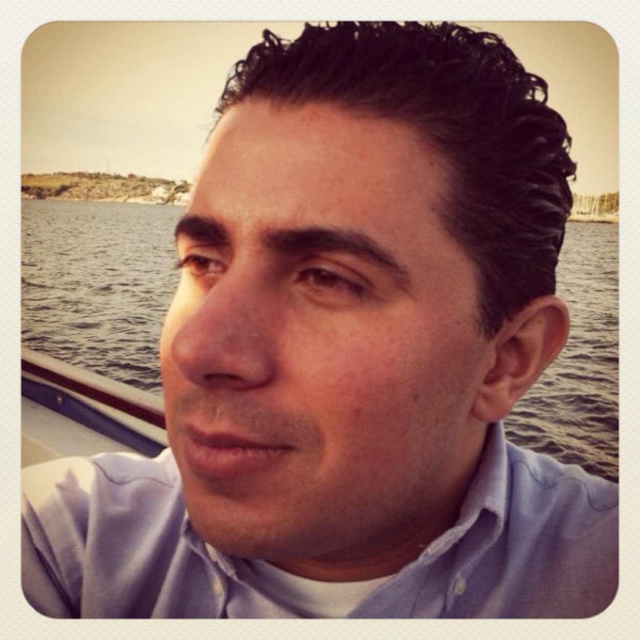 Internationalist, Ivey MBA, Avid Sports fan, reader trying to understand what life is all about.