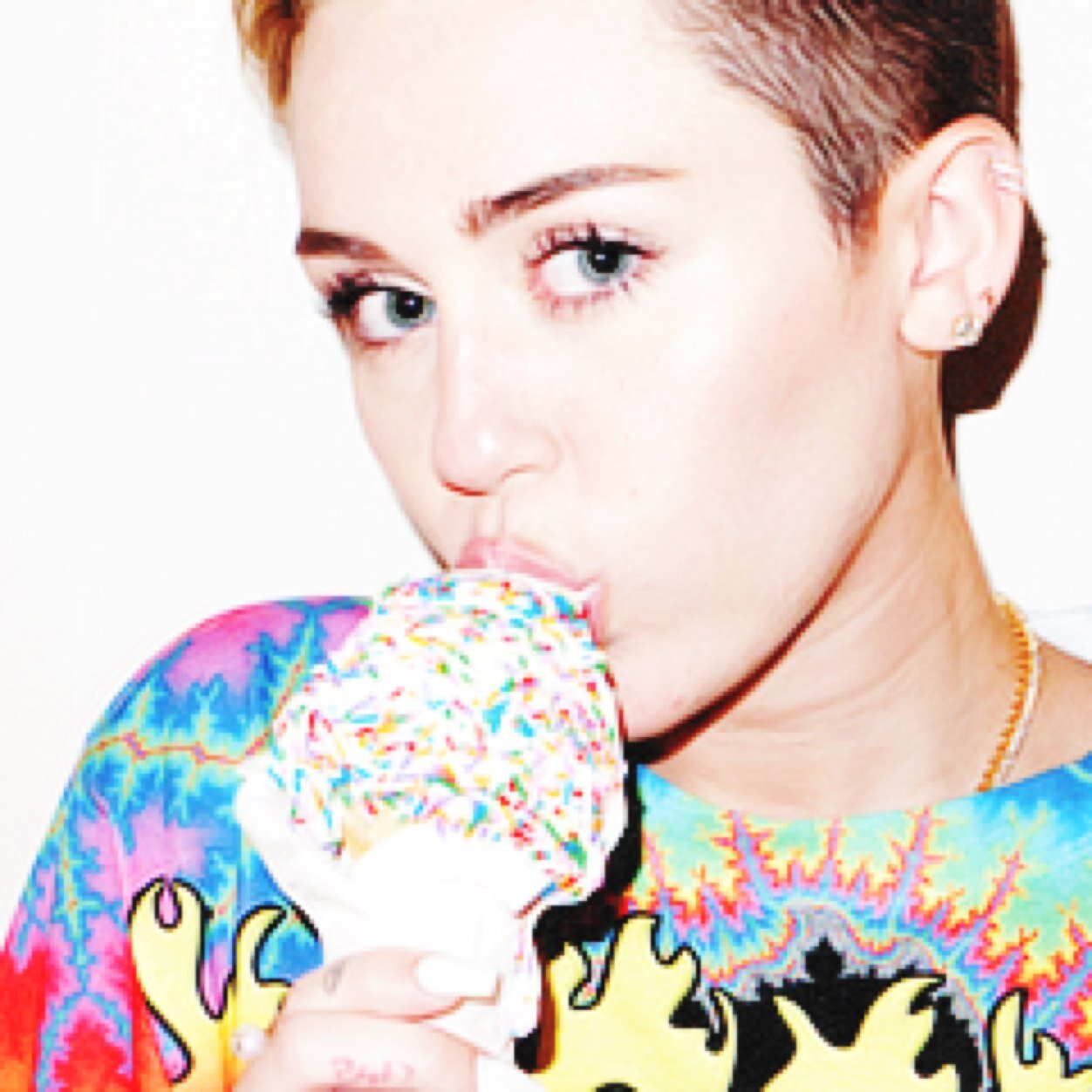 miley is my queen