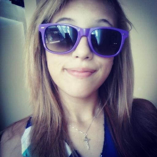 #TeamFollowMeBack