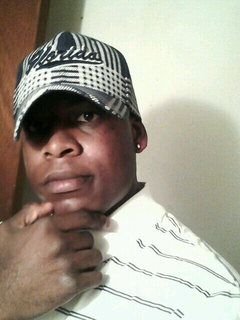 GriffinCleve's profile picture. I think   all  latest need to be loved in i treated with respect