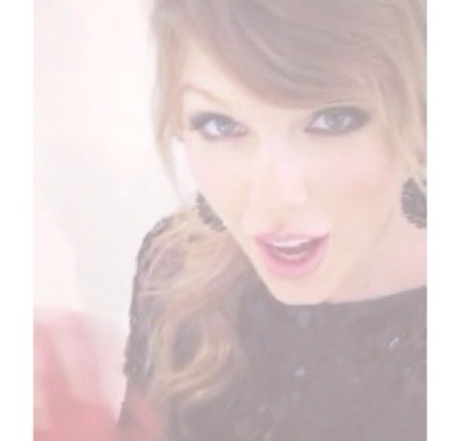 I'm 19 Japanese swiftie. Adore Taylor Swift.