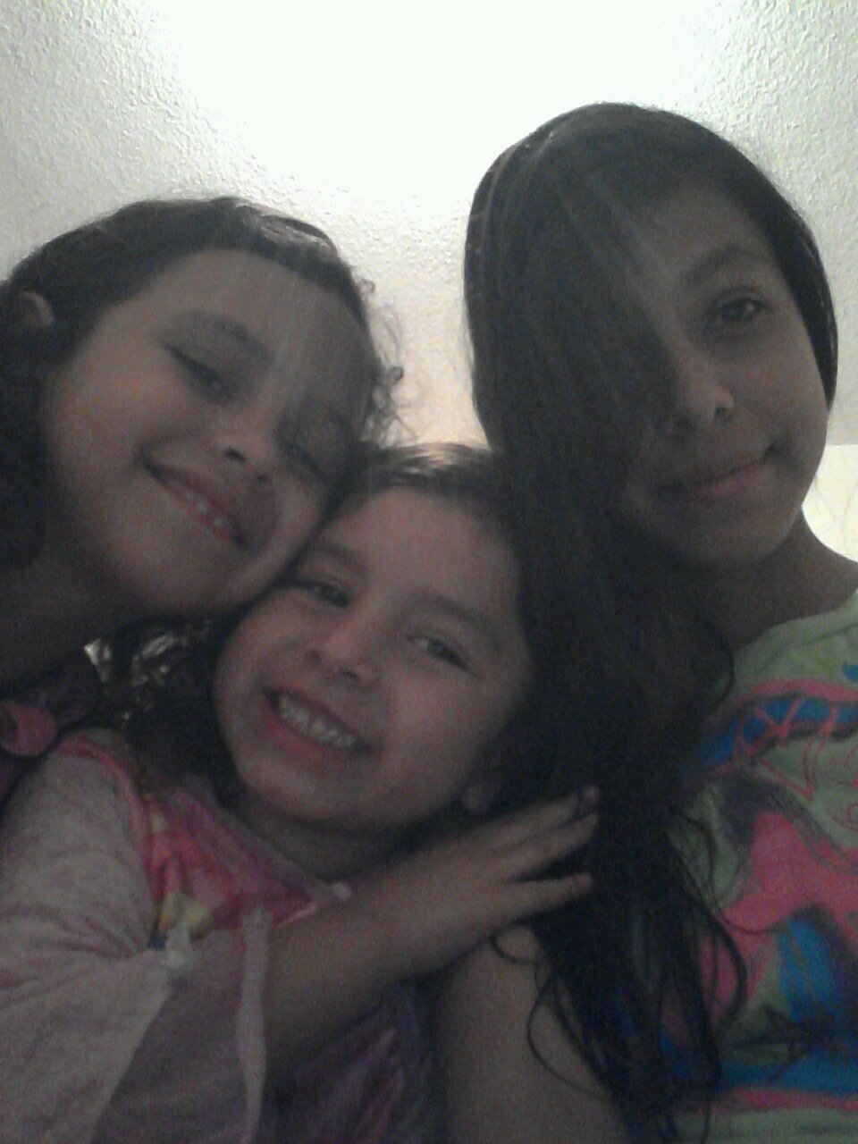 AlessandraCel20's profile picture. Admiro a Becky G, ella me ah ensetiado a conseguir lo que quieres....Tus sueños si se hacen realidad!!.....sigueme & te sigo!