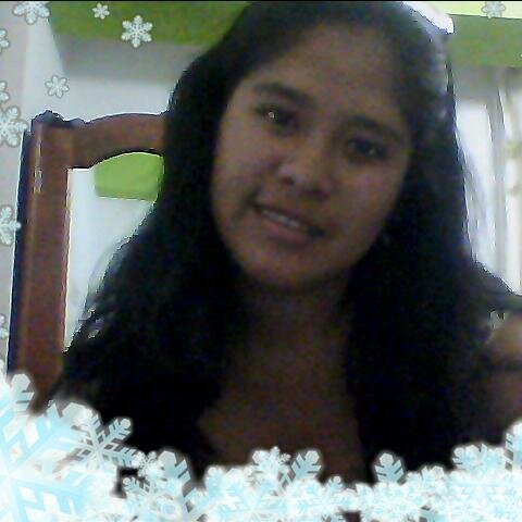 me encanta escuchar música, estudio ingles , y me gusta 1D 3