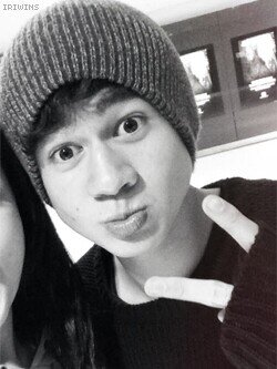 CalumHood6924's profile picture. I love my best friend Ashton Irwin, luke Hemmings and Michael Clifford