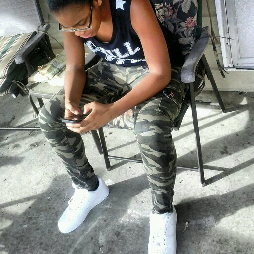 Dont like me tell me dont have me chasing after you looking like a fool ! So you can run and tell yo friends that im annoying ! #Thinking