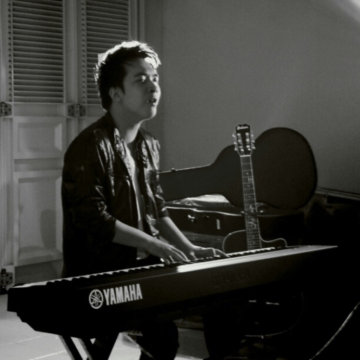 JSenseCommunity's profile picture. |J-SENSE| Official JULIAN SYAHPUTRA's FansClub. Follow this account to support @JulianArtuphays ;) | CP +6285921065669 (Mita) |