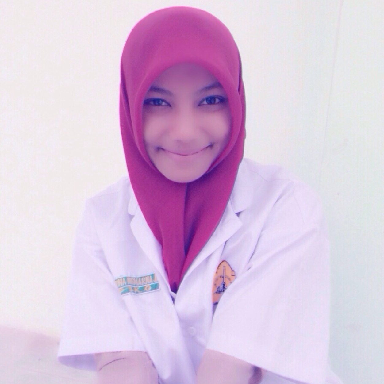 dental student of USK|my family is like a stars in the sky make me strong when i'm sad|ig @ridharosmarnadewi