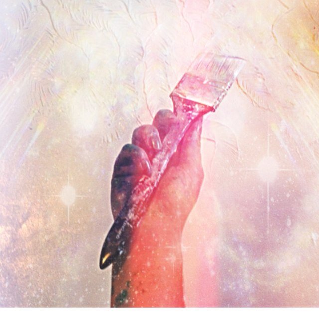 Mission : Awakening & Expanding Human consciousness through Art ~ Love ~ Light ~ Yoga - #Indigo - #Lightworkers -  ☥☮♥☯∞ Art by @FayNinon