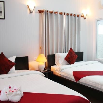 Our located in the heart of city . With our best location guests will find such attractions as the Old Market (3 minutes walk); the Pub Street area,