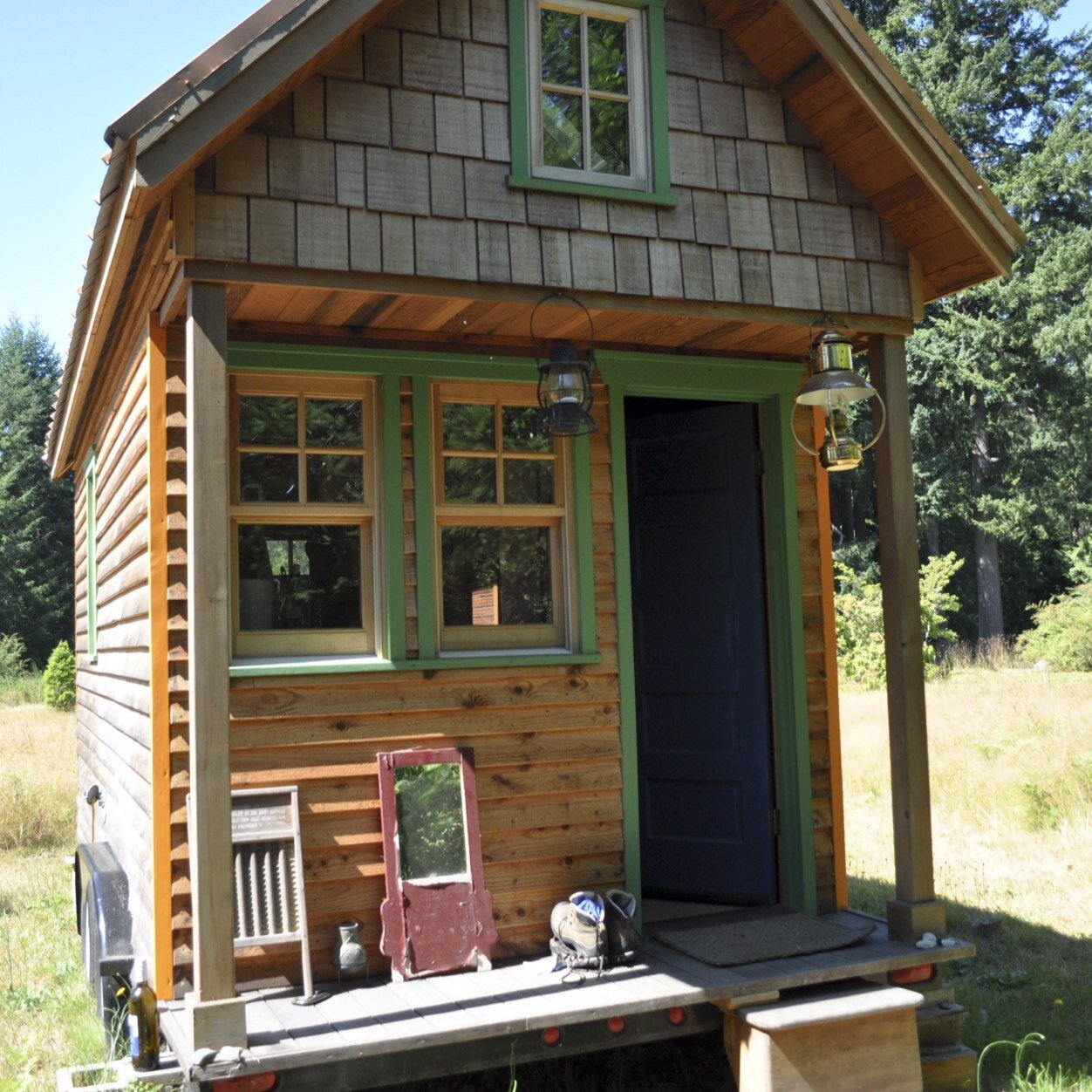 Hello my name is jay. Im 13. Highschool next year. And i have a goal, i want to build a tiny house to build and ive in for highschool and college.