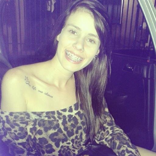 prazer mariana (:
