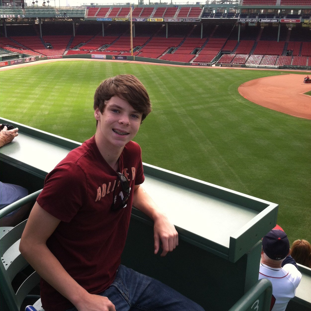 ZebsMagicWater's profile picture. I am Zeb I am 15 years old and a sophomore at Loretto high school and I live a very blessed life!