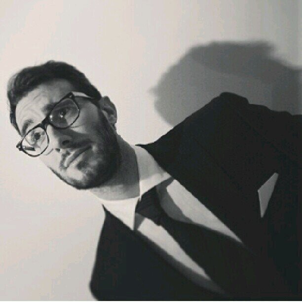 andreatorchio's profile picture. Vivere con coraggio dá un senso alla propria vita.