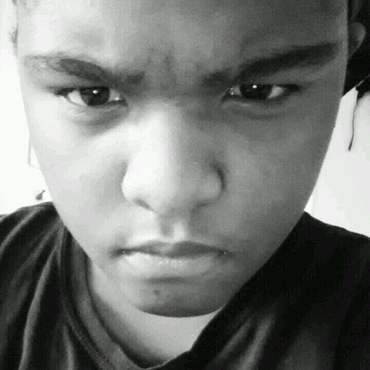 claudia_ware's profile picture. 