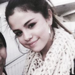 yeterbe123's profile picture. 